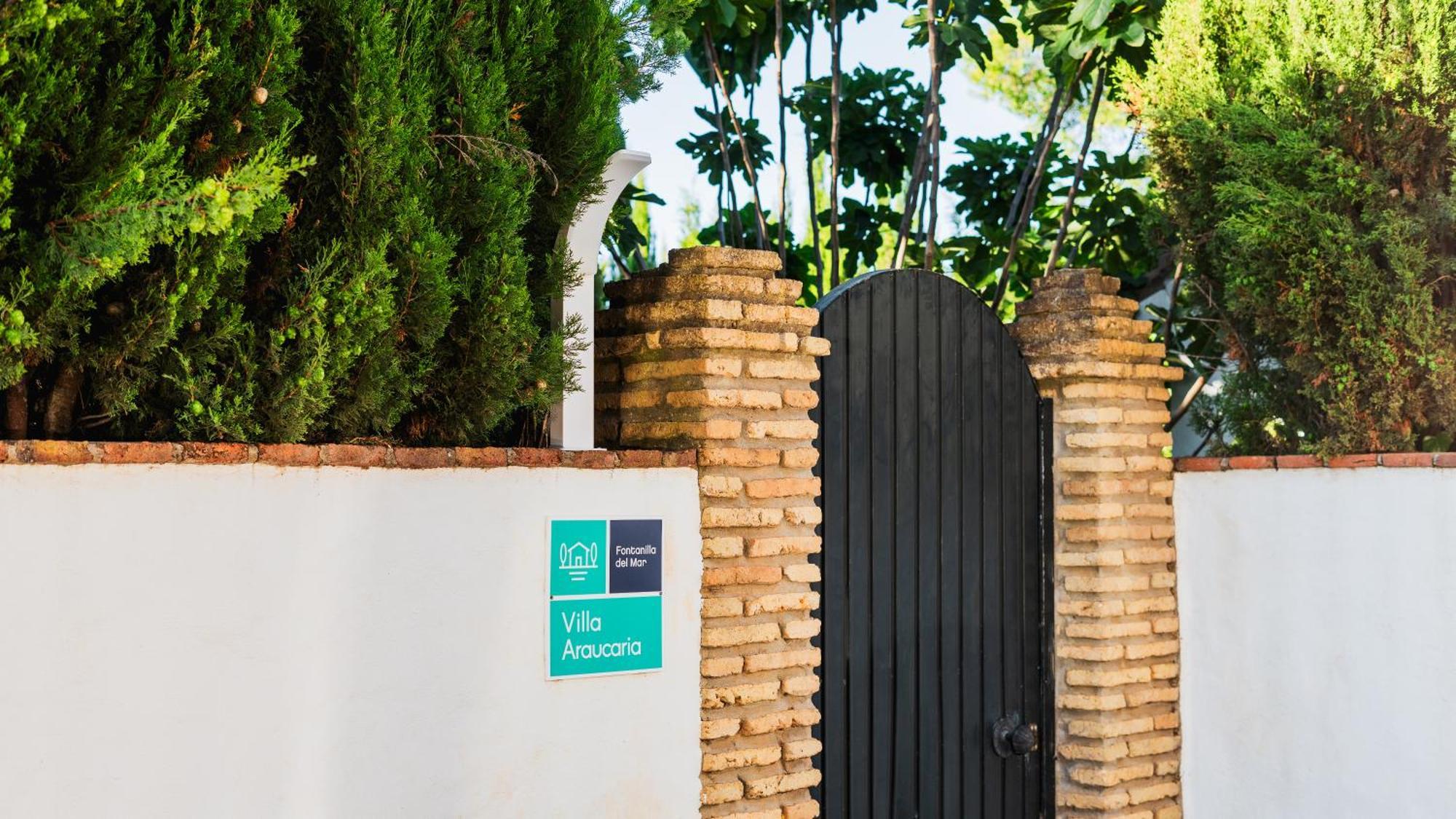 Esterlicia By Fontanilla Del Mar Holidays Villa Conil De La Frontera